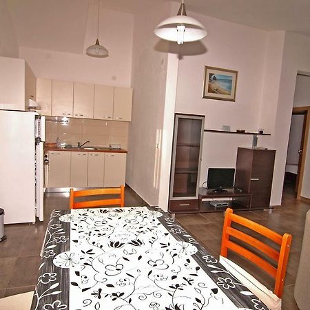 Apartment Urem Biograd Na Moru Luaran gambar