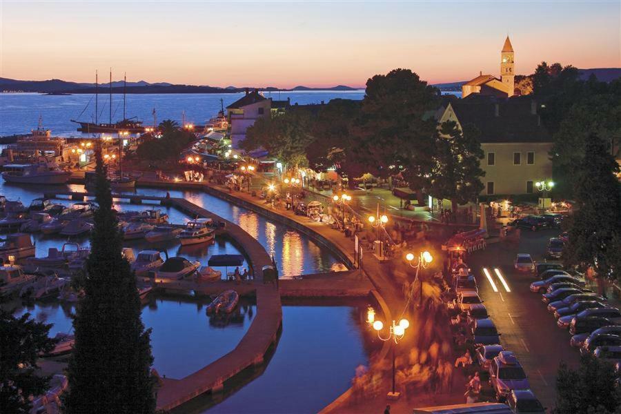 Apartment Urem Biograd Na Moru Luaran gambar