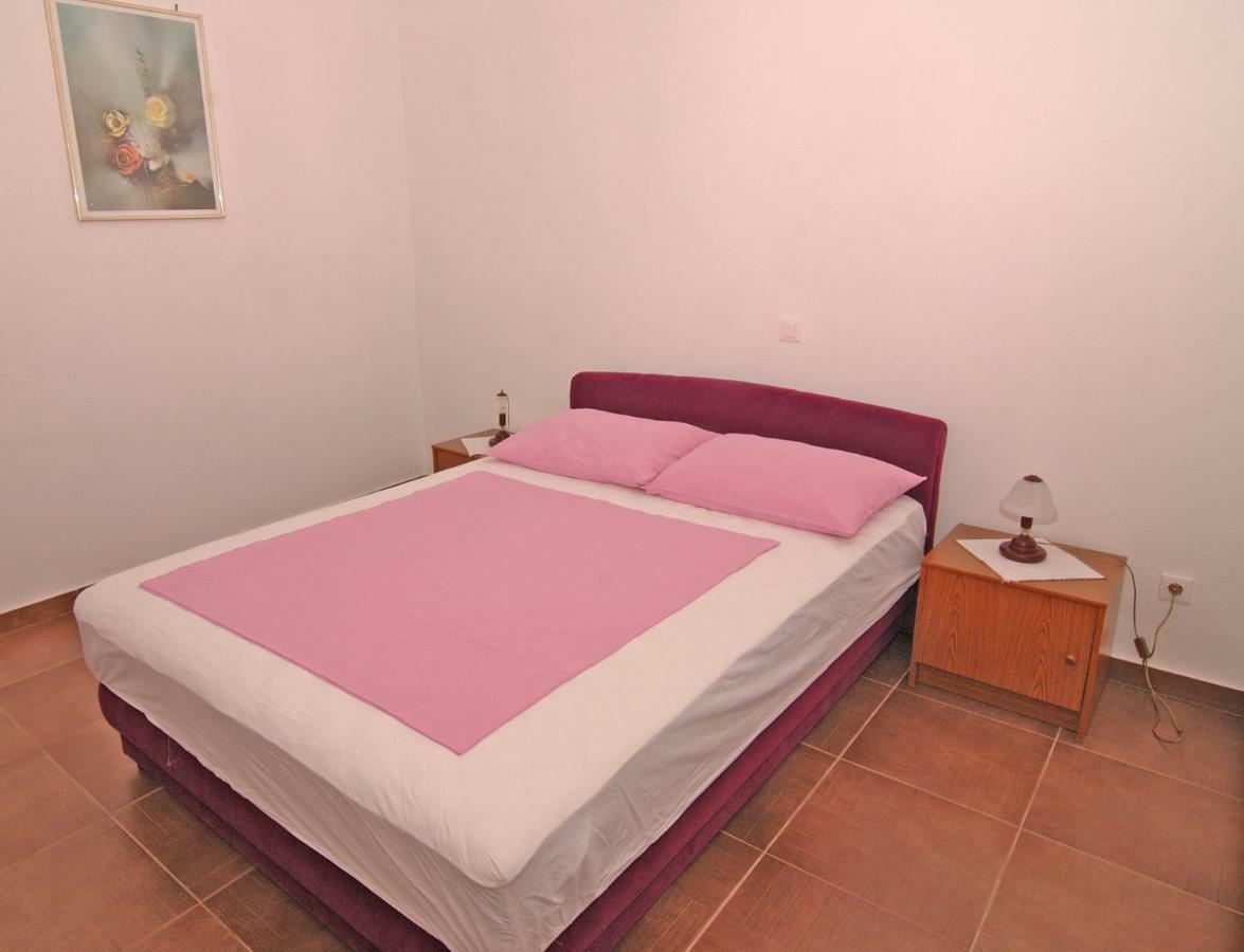 Apartment Urem Biograd Na Moru Luaran gambar