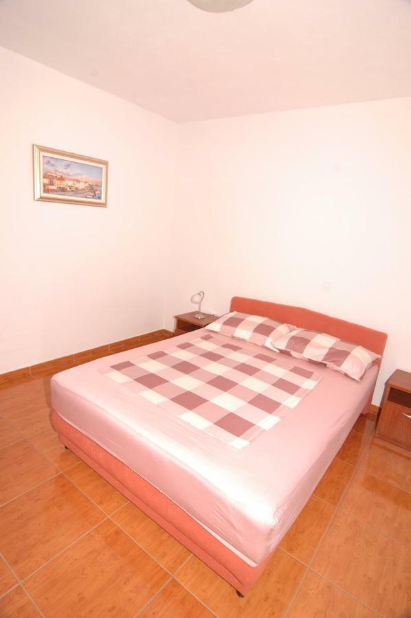 Apartment Urem Biograd Na Moru Luaran gambar
